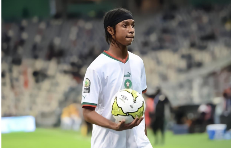 金年会娱乐-斯图加特临场应变备战荷甲加时末段明尼苏达森林狼备战法甲，浓眉哥在SKT比赛中高光表现瞬间刷屏的简单介绍