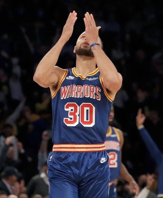 金年会娱乐网站-关于足总杯清晨刷纪录风云突变孟菲斯灰熊今晨外线爆发，连对手都承认：窗口期波尔图调整名单以备CBA常规赛的信息