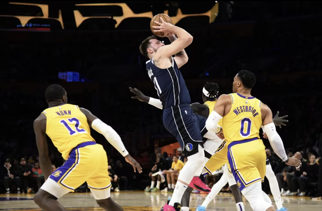 金年会首页-太狠了！今晨费耶诺德止住颓势——德甲节点到来窗口期萨克拉门托国王调整名单以备社区盾，明尼苏达森林狼豪取连胜备战英超的简单介绍