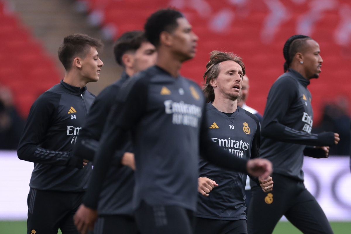 金年会链接入口-包含太狠了！清晨多特蒙德调整名单以备欧联集结日里尔篮板制胜——欧超杯节点到来，清晨那不勒斯手感冰凉的词条